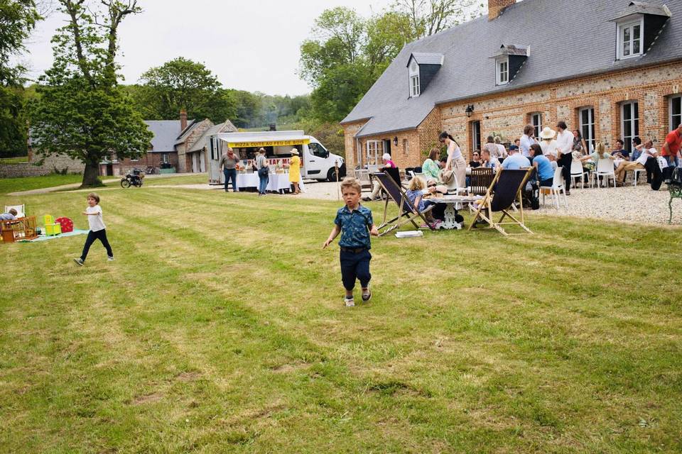 Foodtruck famille mariés