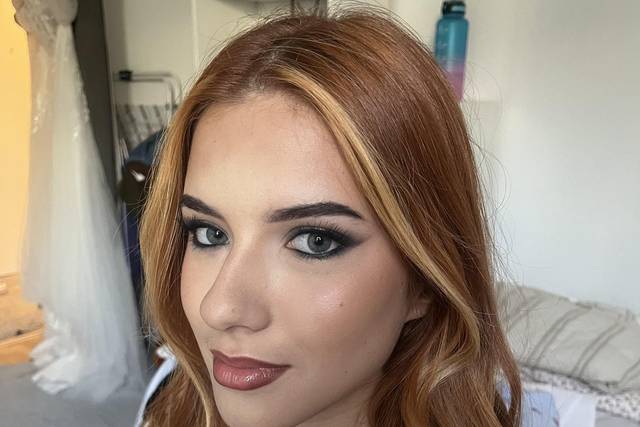 Maquillage glam invitée