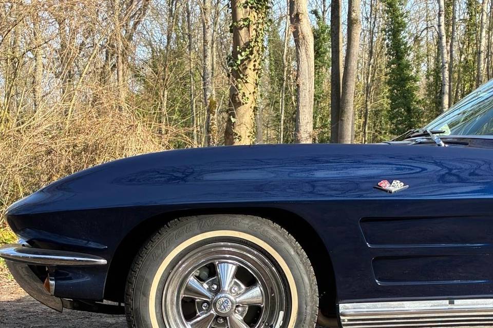 CORVETTE C2 STING RAY