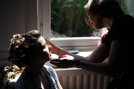 Préparatifs séance maquillage