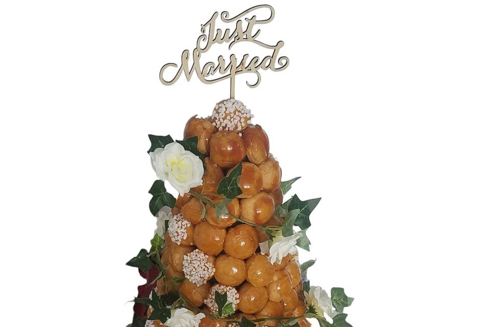 Croquembouche