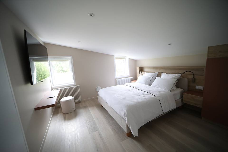 2 suite