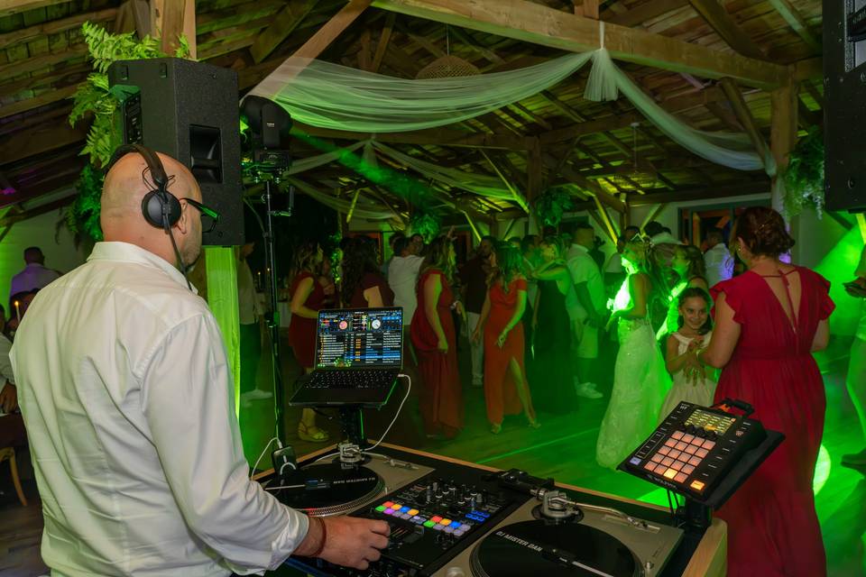 DJ Mister Dan