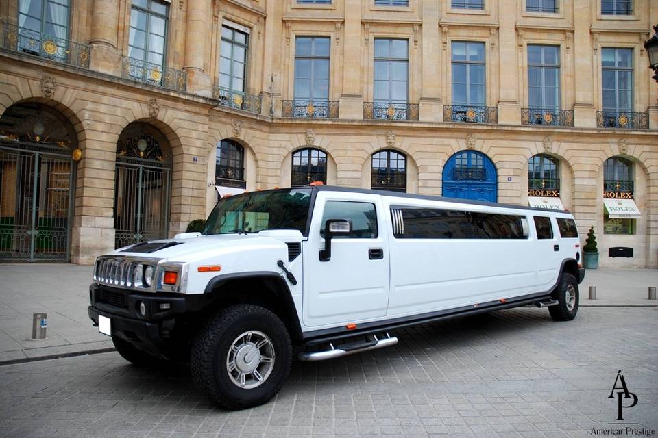 Hummer H2 limousine