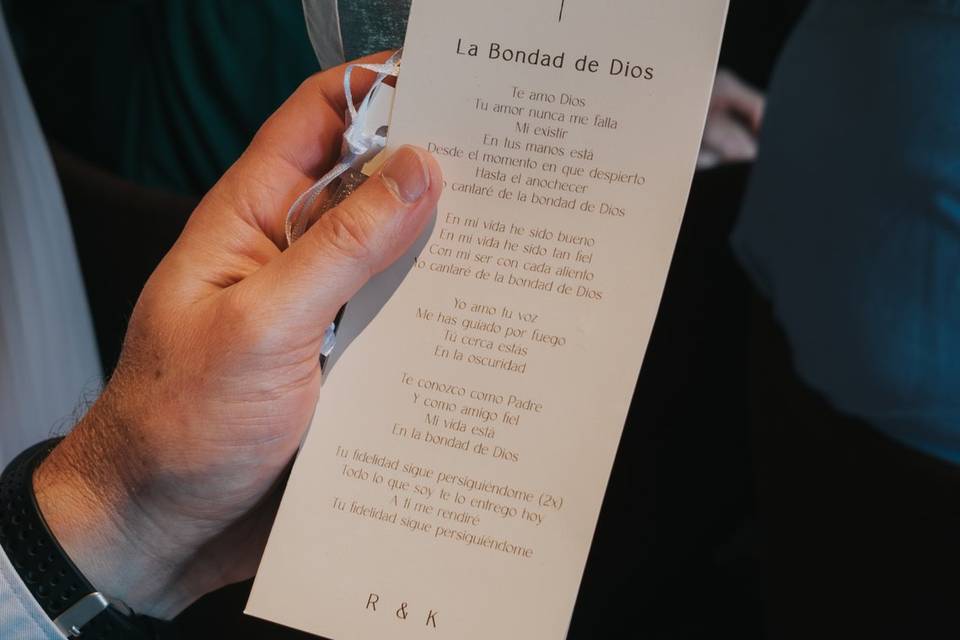 Lecture de la cérémonie religi