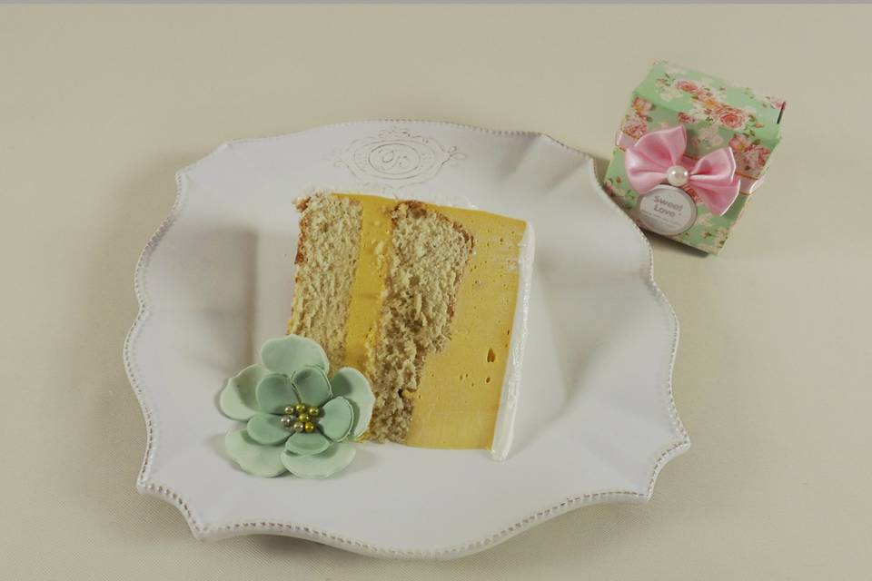 Layer cake mangue-passion