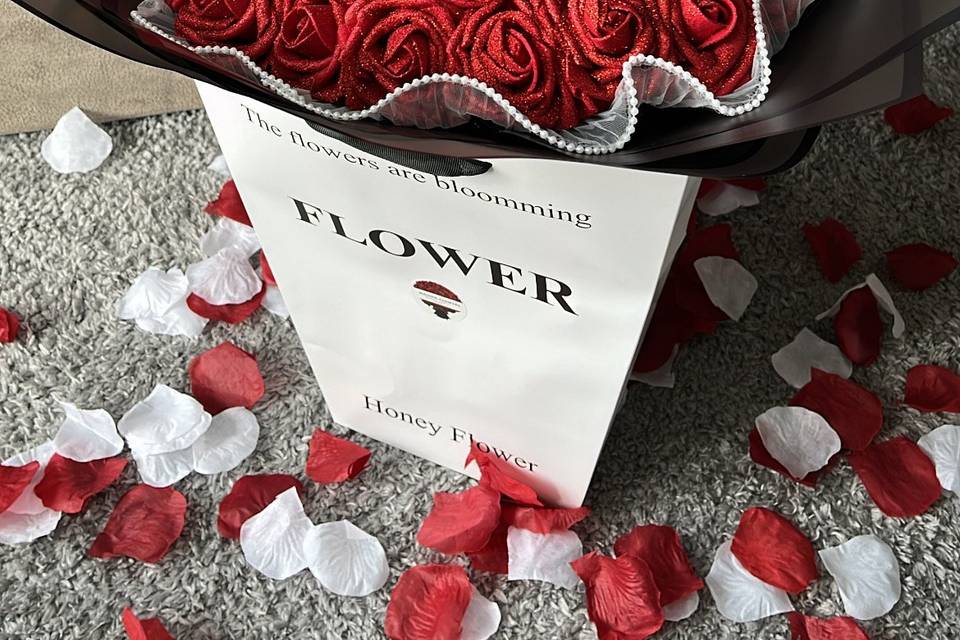 Maison Flowers
