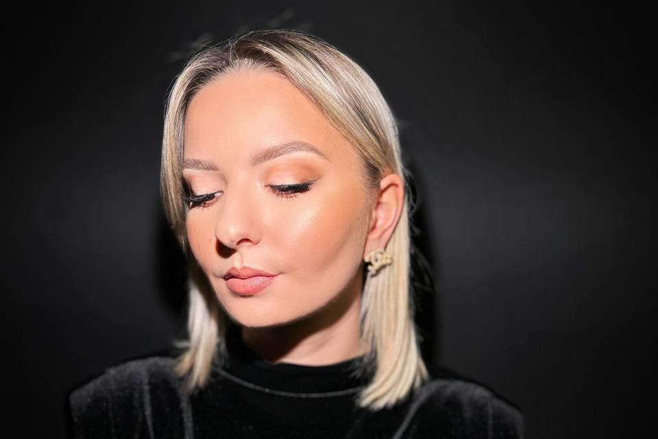 Soft matte makeup