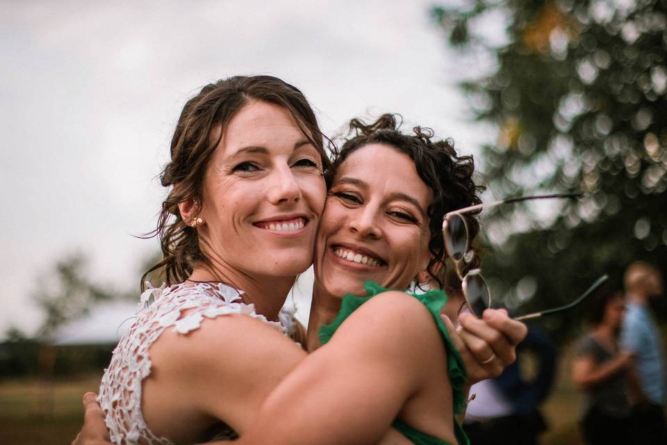 Mariée avec son amie
