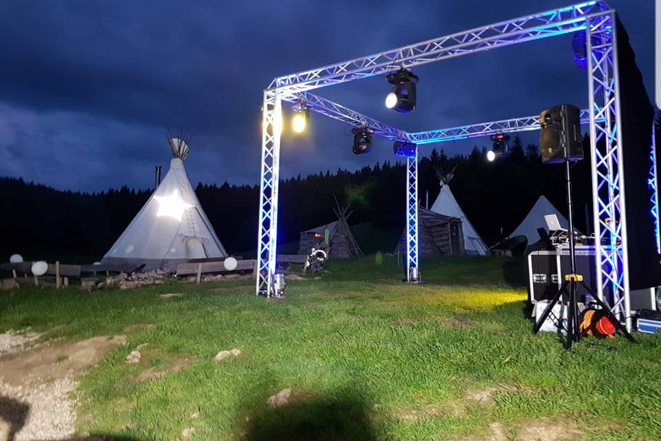 Village Tipi