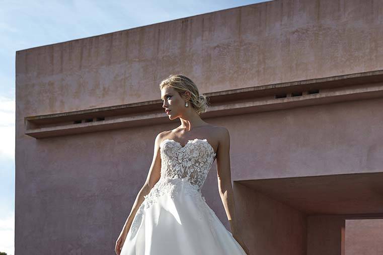 Pronovias Floridia 25