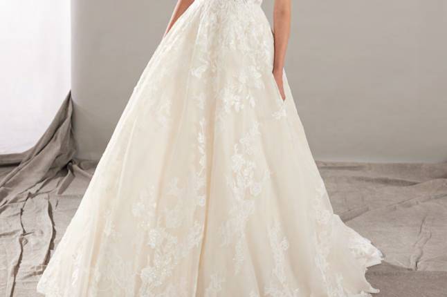 Pronovias Ever 25