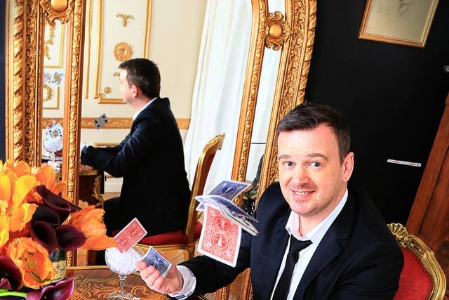 Magicien close-up mariages