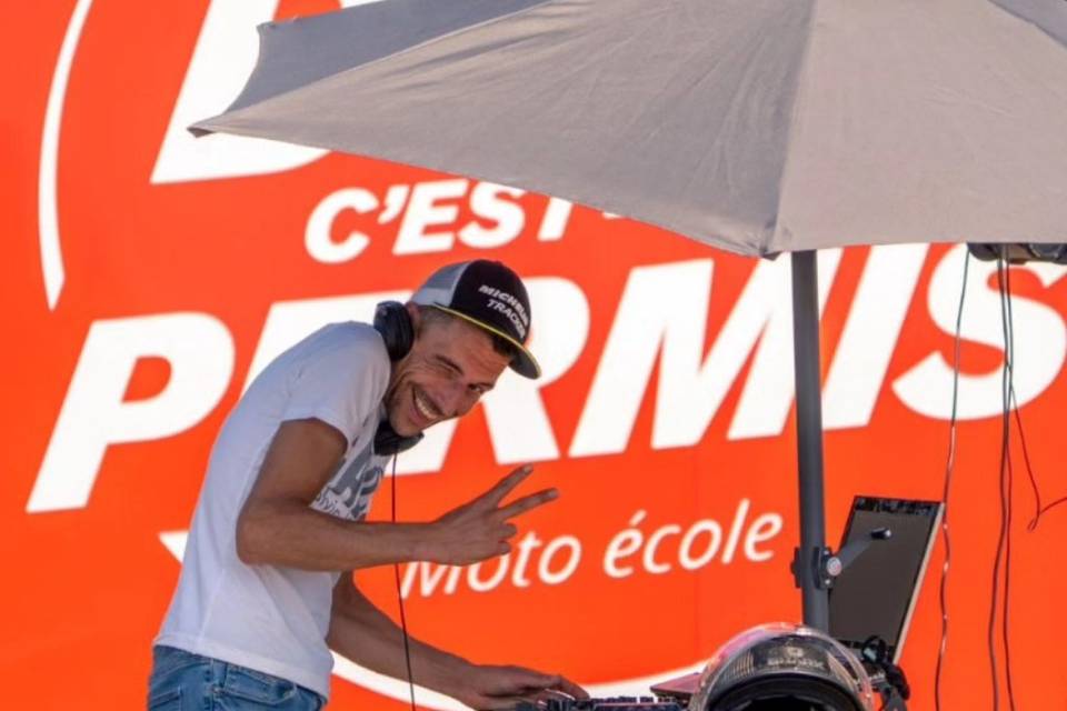 DJ Slim DJ/gérant AuvergneDj