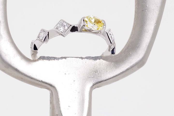 Bague diabolo