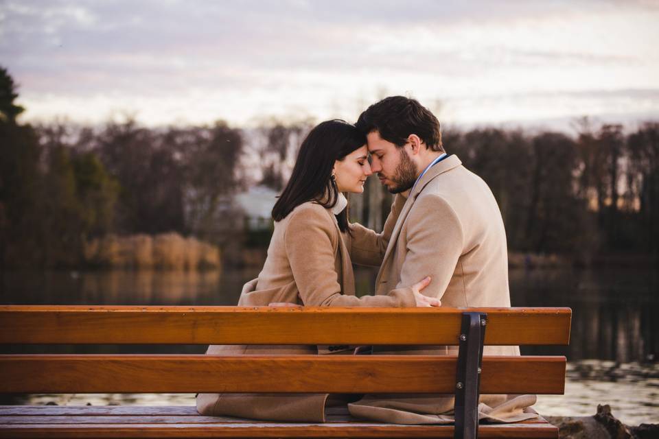 Couple sur banc