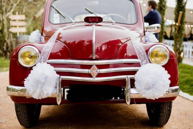 4CV avec décoration