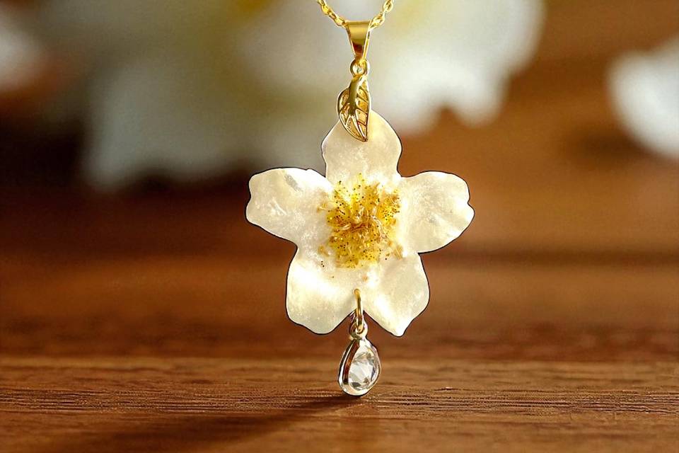 Collier Seringat