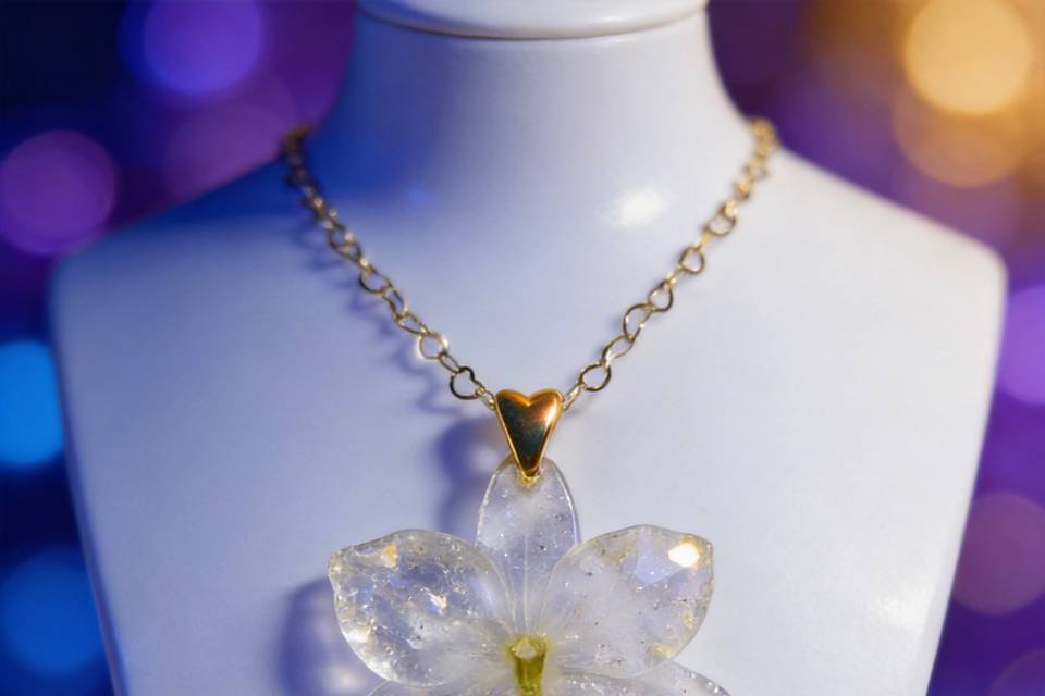 Collier orchidée bambou