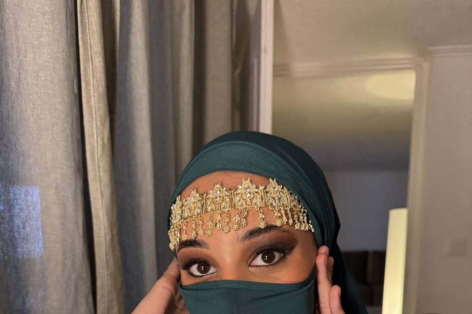 Brown Smokey eyes