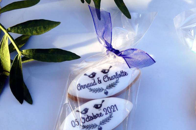 2 Biscuits personnalisés cadeau d'invité - Déclaration Gourmande