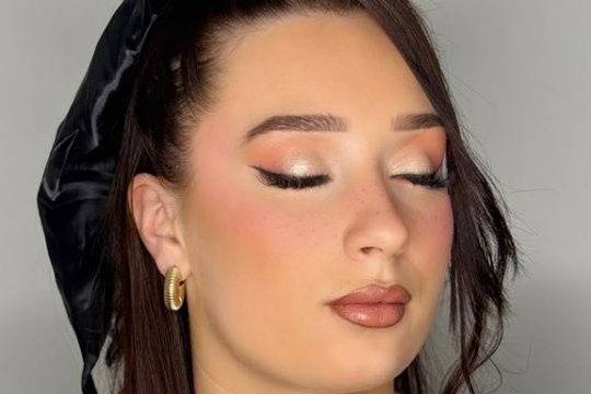 Oa_lashesnails