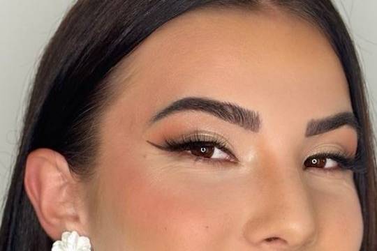 Oa_lashesnails