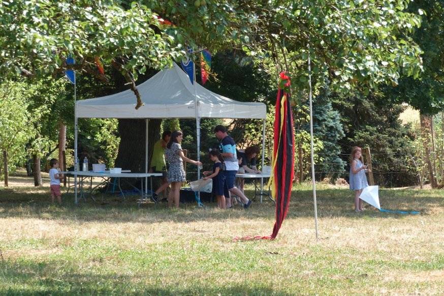 Les Petits Invités