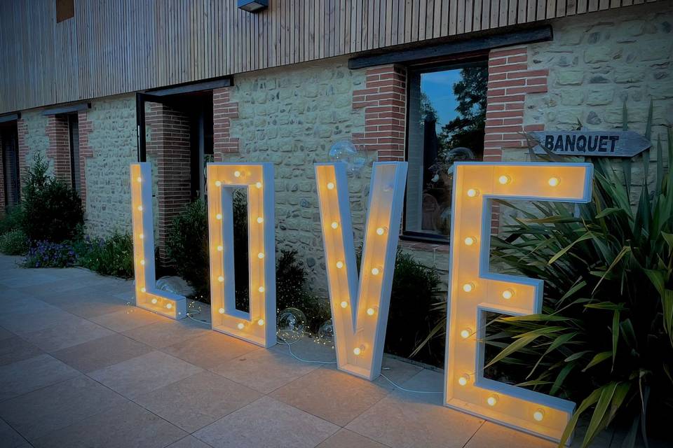 Love mariage