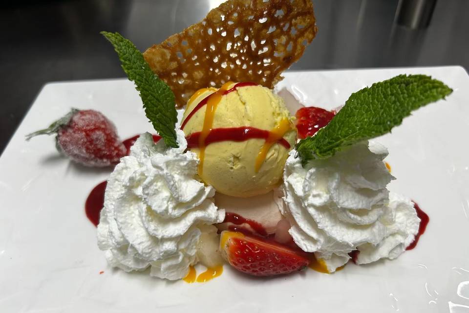 Pavlova aux Fruits de saison