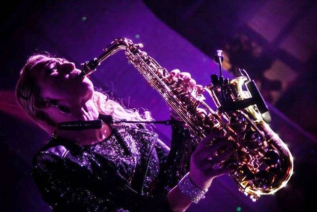 Live DJ Sax