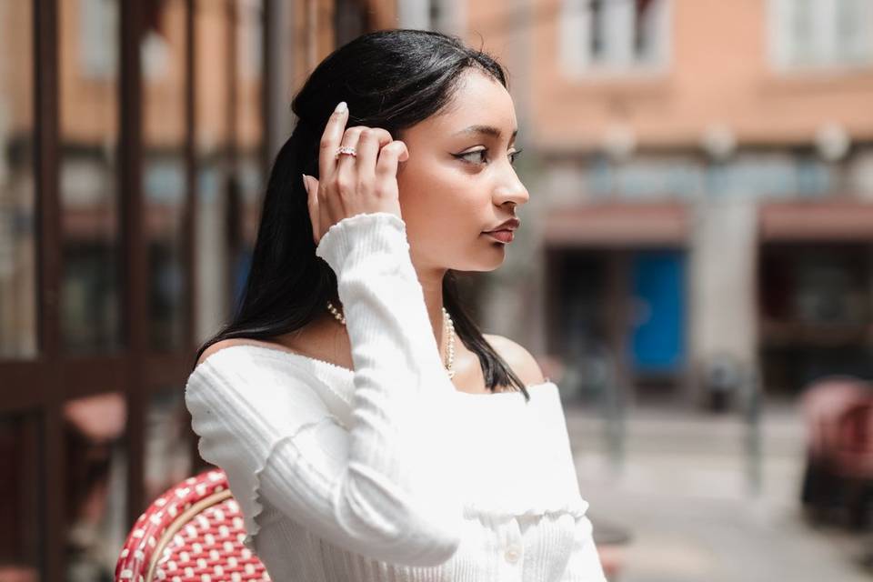 Chanteuse Sednna