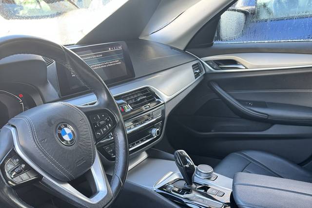 BMW 530e