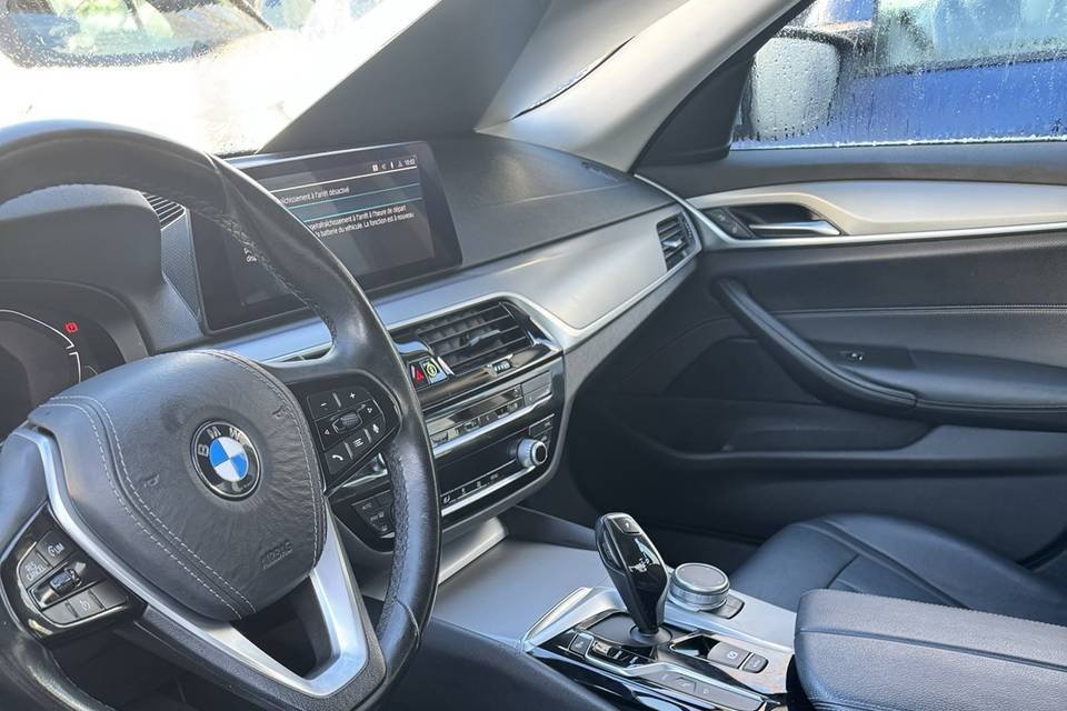 BMW 530e