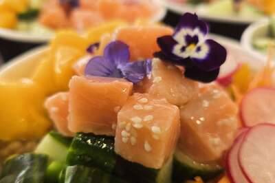 Poké bowl saumon