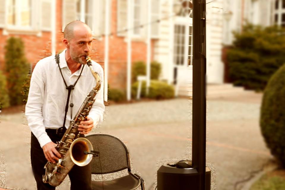 Leo solo jazzy