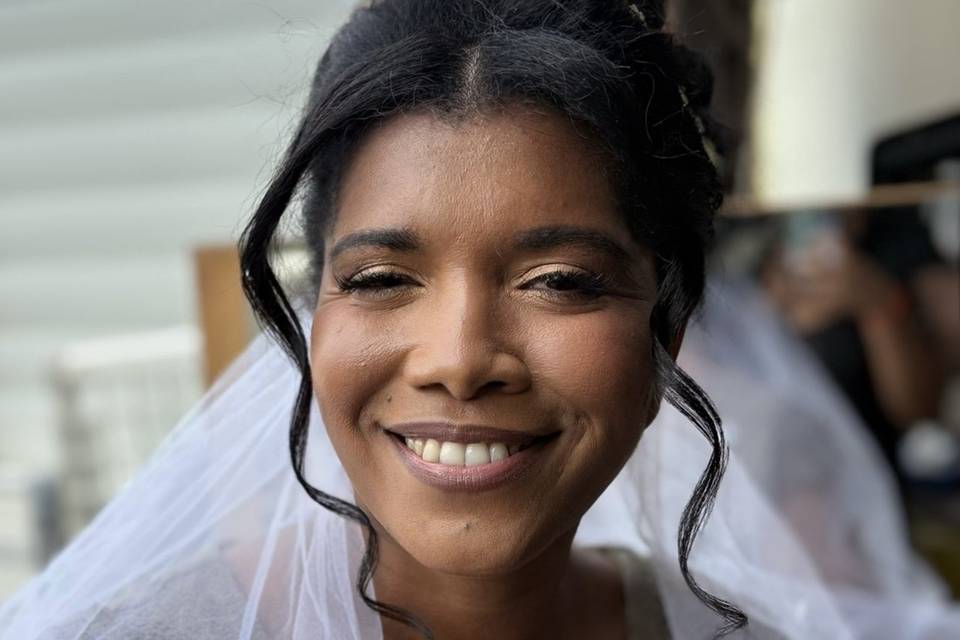 Bride Alida