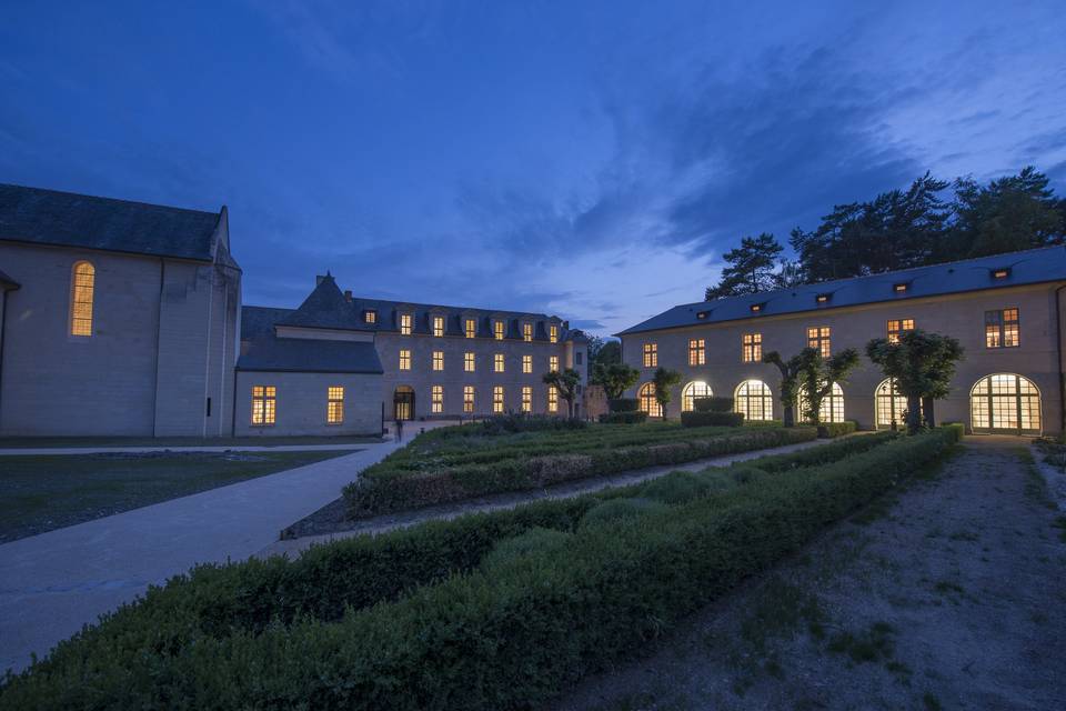 Fontevraud l'Abbaye Royale