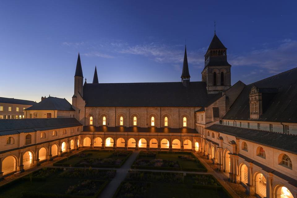 Cloître©LeonardDeSerres