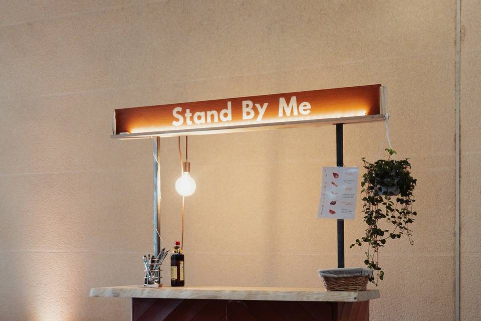 Stand