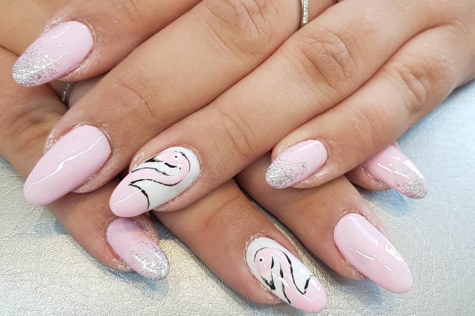 Ongle flamant rose