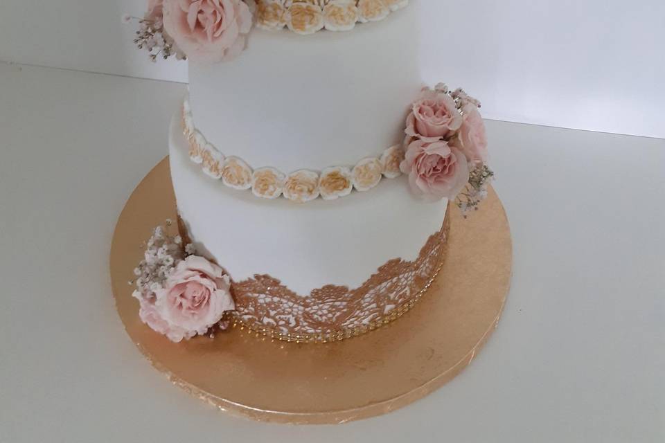 Wedding cake 50 parts
