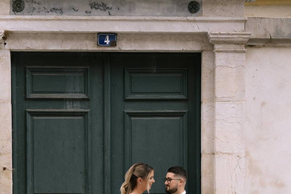 L. & Q.