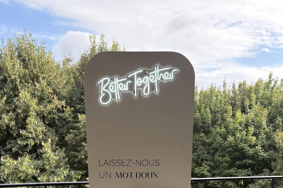 Support à livre d’or