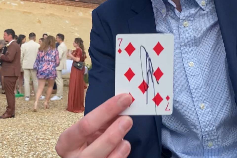 Théo Magicien