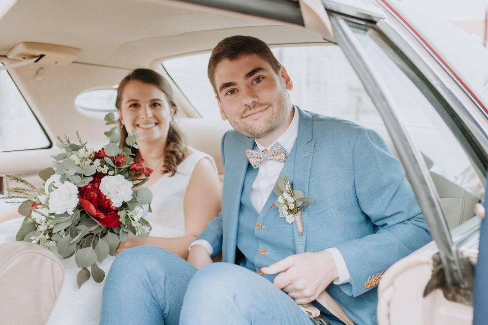 Bouquet boutonnière pivoine