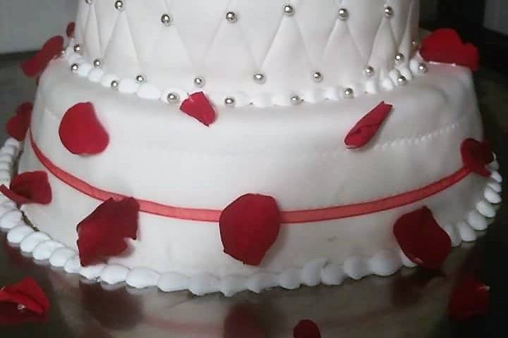 Weeding cake