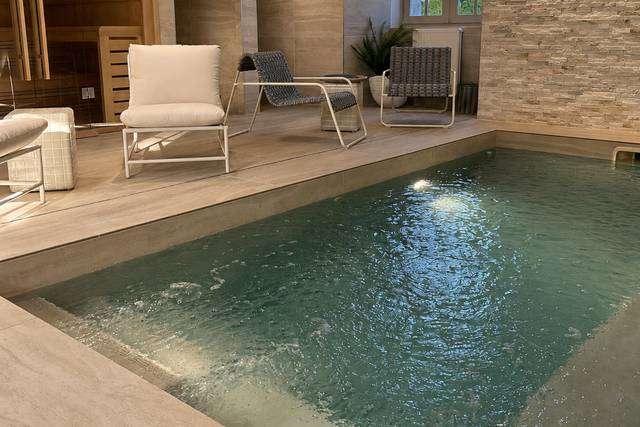 Espace piscine intérieure