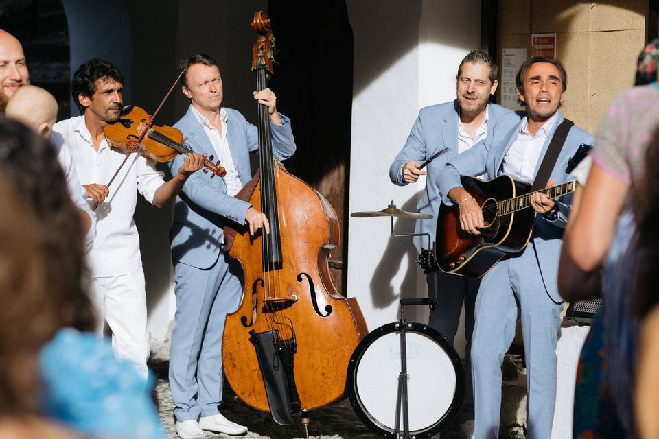 Gentlemen avec violoniste