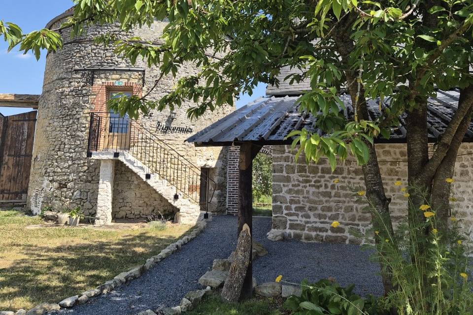 Jardin côté cours Pigeonnier